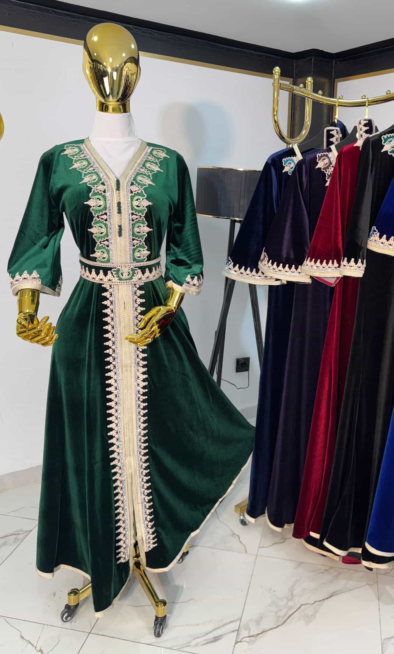 قفطان مغربي مطرز