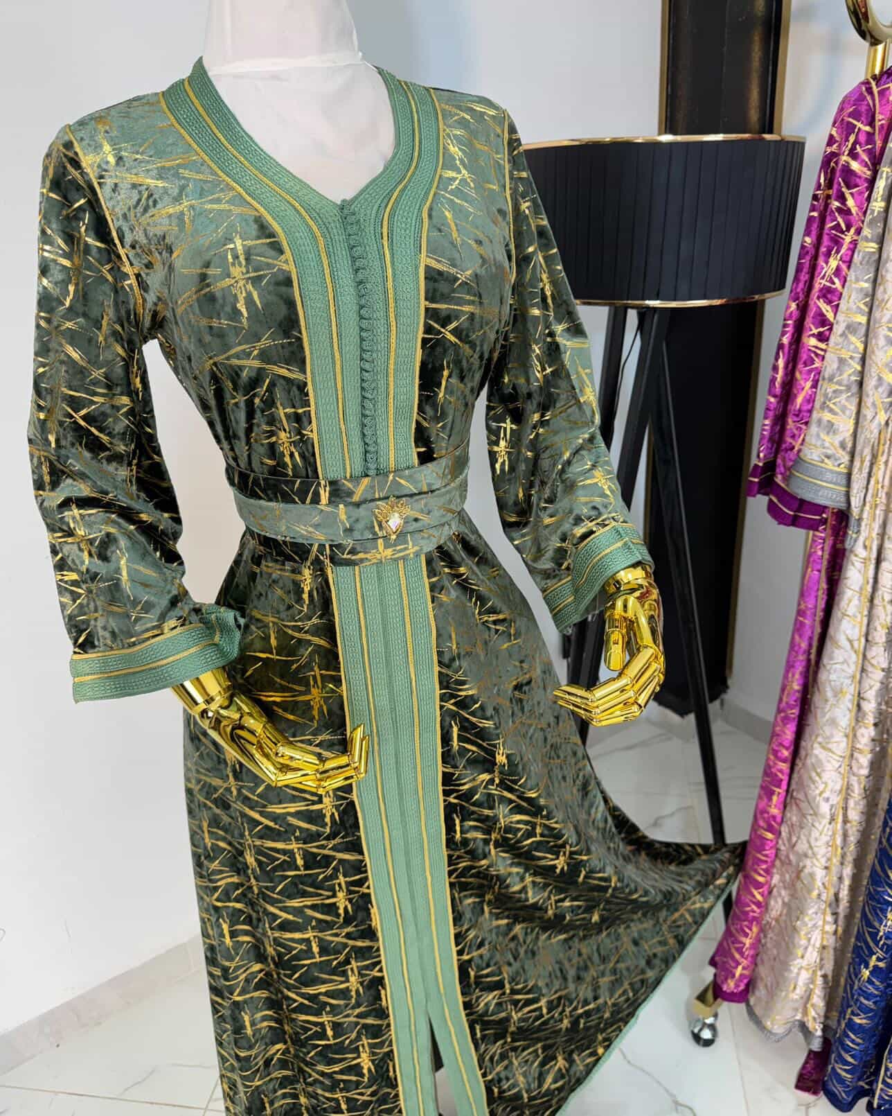 قفطان بروكار بحزام - صورة 3