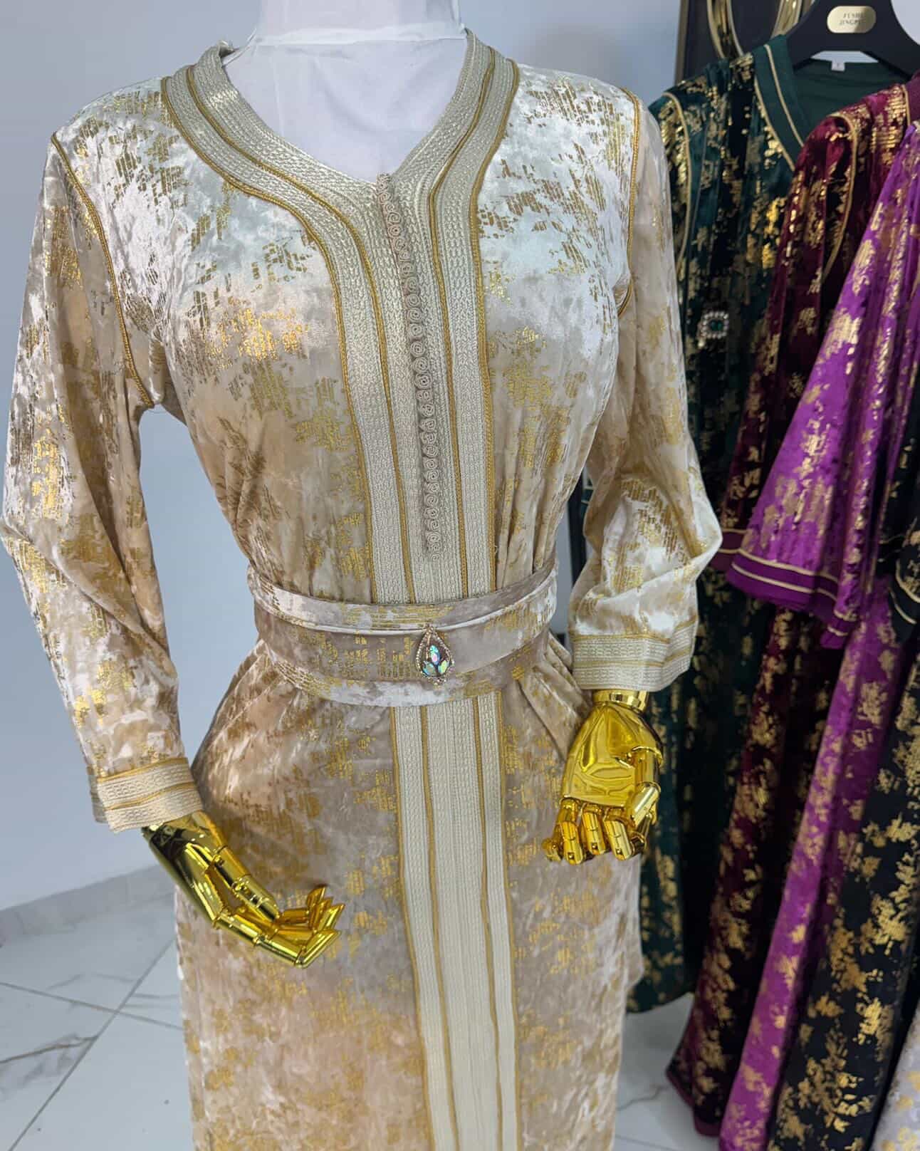 قفطان بروكار بحزام - صورة 8