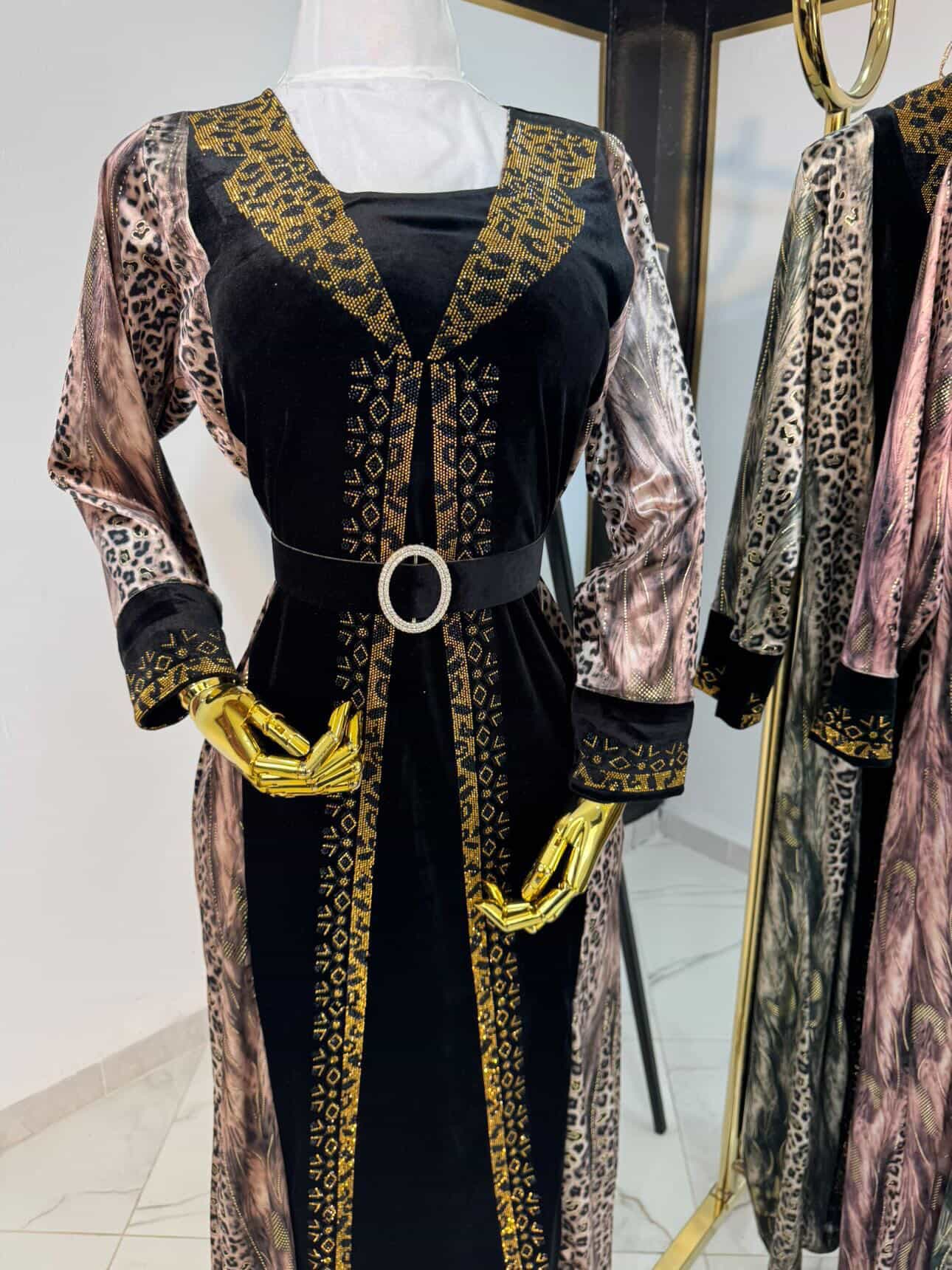 قطيفة روايال + سكادا - صورة 2